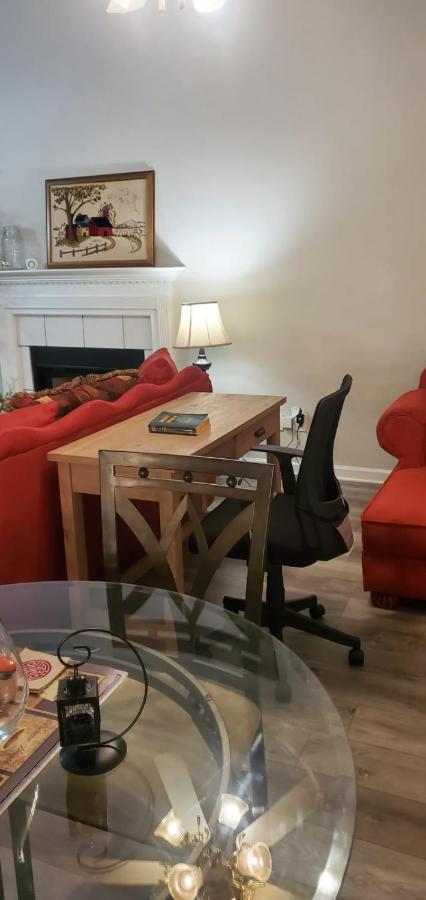 Central Pointe Pad Riverdale Dış mekan fotoğraf